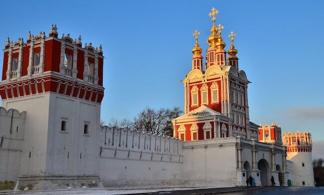 Преображенская церковь над Северными воротами, 1688 г. Новодевичий монастырь.